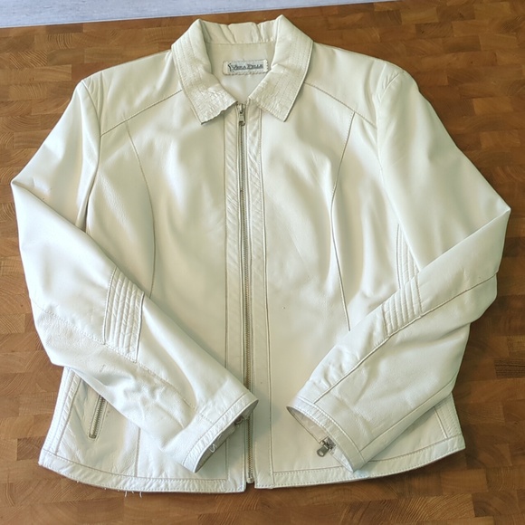 Vera Pelle Jackets & Blazers - Well loved off white faux leather Vera Pelle jacket